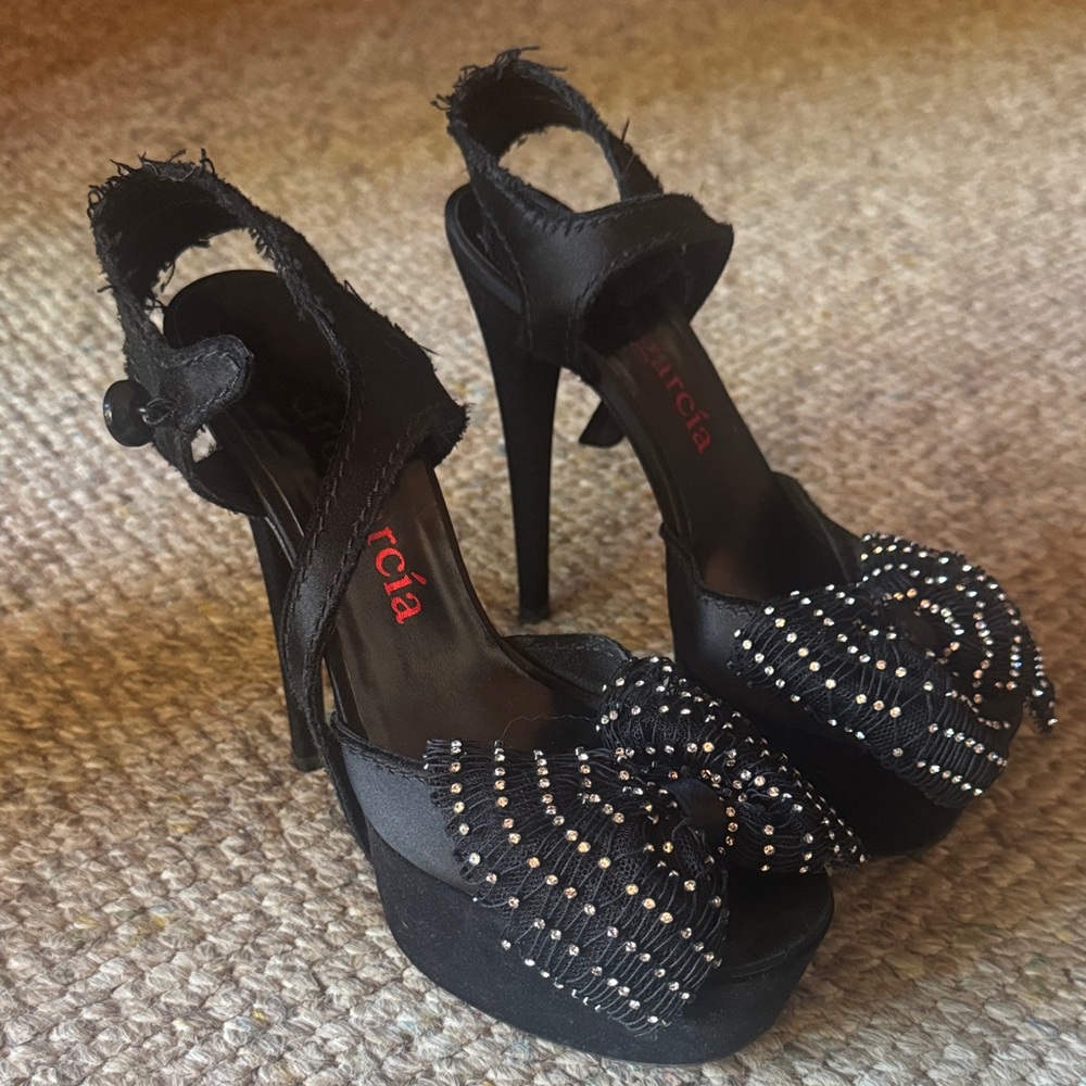 Pedro Garcia Black Crystal Bow Platform Slingbacks